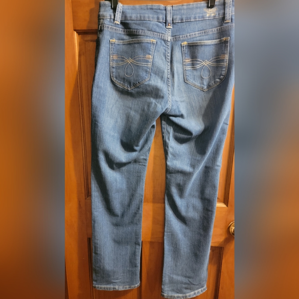 Jeans - Picture 2 of 2